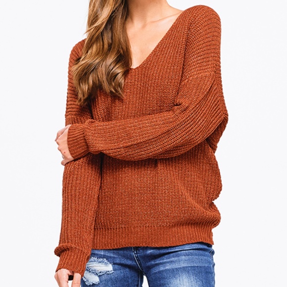 RESTOCKED!  NWT Twisted Knotted Back Boho Sweater - Picture 4 of 8